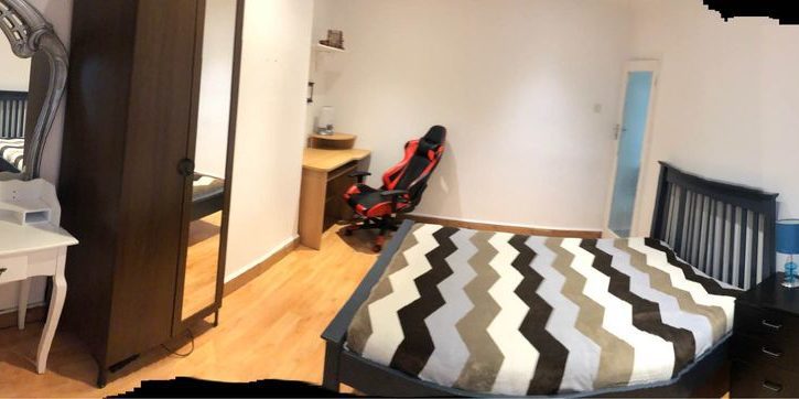 Ofer in Chirie Camera Dubla in Wanstead