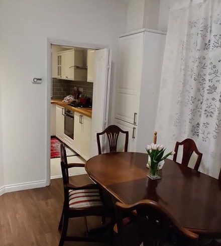 Ofer spre chirie o camera single spatioasa in zona Romford - Imagine 3 Ofer spre chirie o camera single spatioasa in zona Romford - Imagine 3