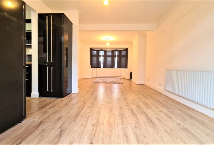 Oferta Chirie Casa 3 Dormitoare in Ilford IG6