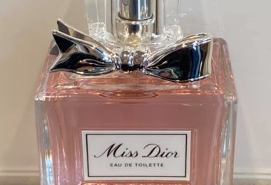 Vand Parfumuri Originale Reduse la 50% in Londra UK