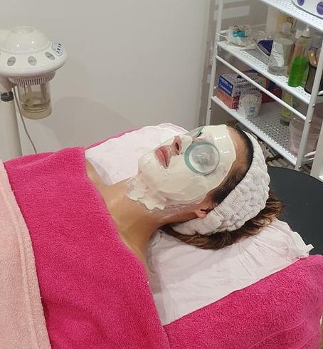 Elena - Servicii Infrumusețare in zona Kilburn Londra