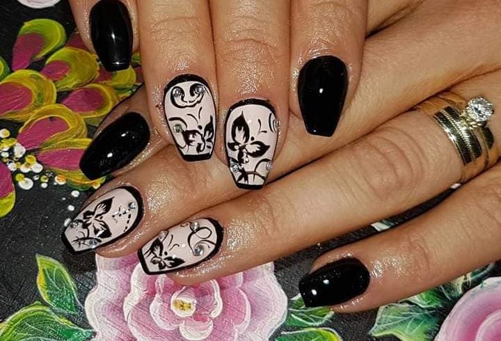 Oana Cercel Manichiura Gel & Oja Londra IG5