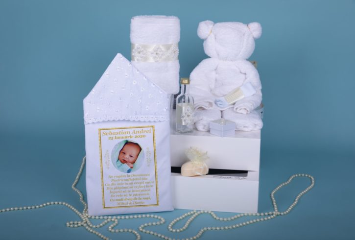 Trusou Botez Pentru Biserica 7 Piese - Amede Bebe Ltd.