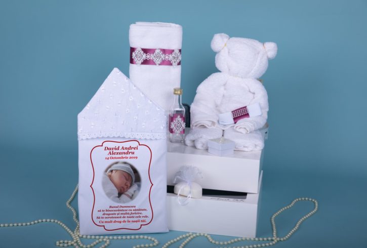 Trusou Botez Pentru Biserica 7 Piese - Amede Bebe Ltd.