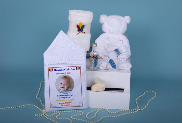 Trusou Botez Pentru Biserica 7 Piese - Amede Bebe Ltd.