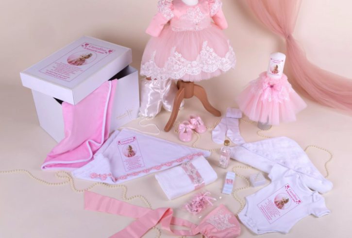 Trusouri Botez Pentru Fetite - Amede Bebe Ltd.