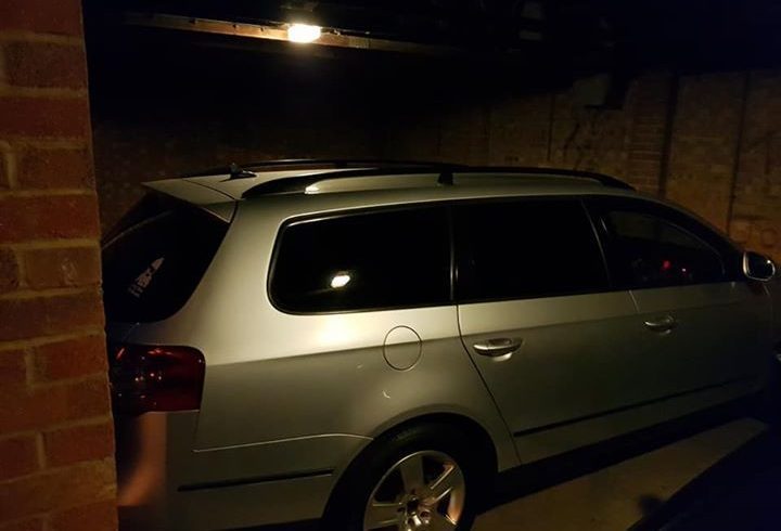 Auto VW Passat 2008 motor 1.9 TDI in Slough - UK