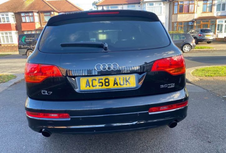 Vand 2009 Audi Q7 S-line in Londra UK