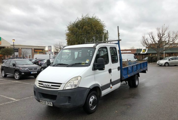 Vand 2009 Iveco Daily Utilitara in Londra UK