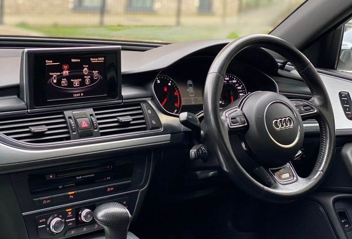 Vand 2012 Audi A6 S Line in Edgware Londra