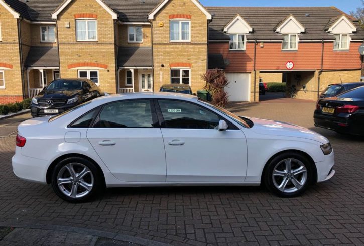 Vand 2013 Audi A4 Facelift 2.0 TDI in Londra UK