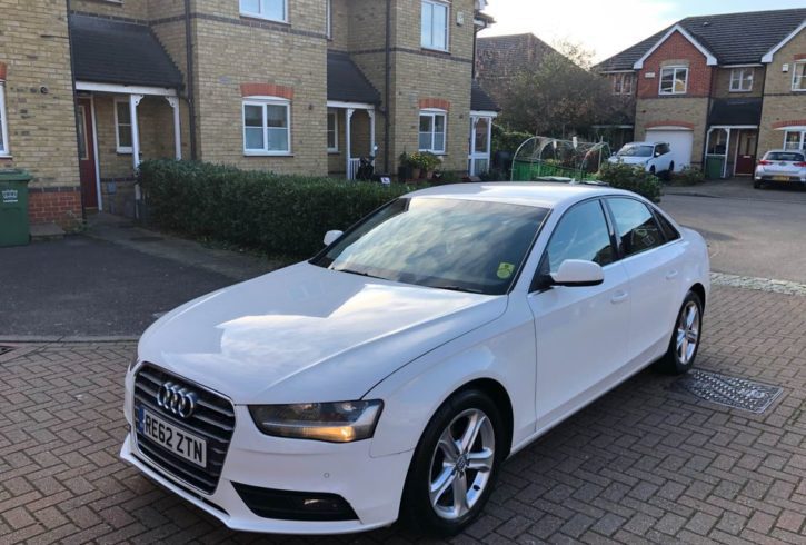Vand 2013 Audi A4 Facelift 2.0 TDI in Londra UK