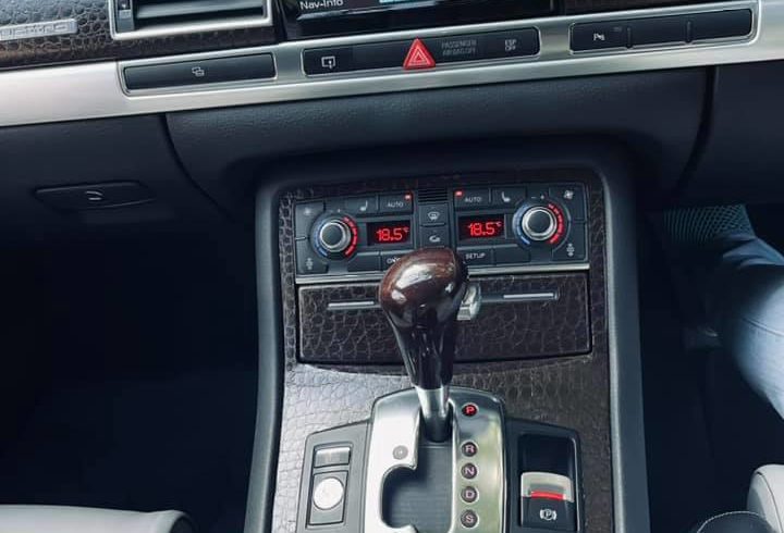 Vand Audi A8 3.0 TDI Quattro Sport in Borehamwood