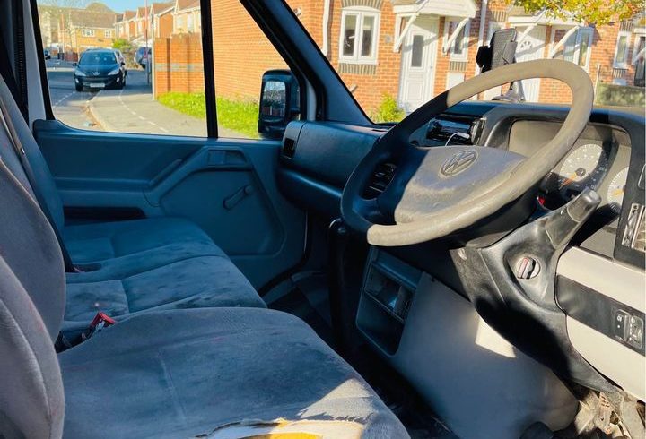 Vand Auto 2006 Volkswagen LT 2.5 TDI in Barking Londra