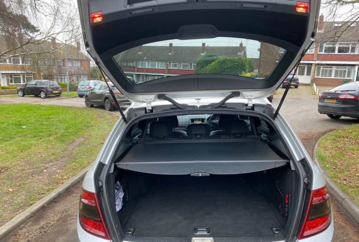 Mercedes-Benz C250 in Hoddesdon UK