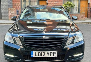 Vand Auto 2012 Mercedes-Benz E-Class in Enfield Londra