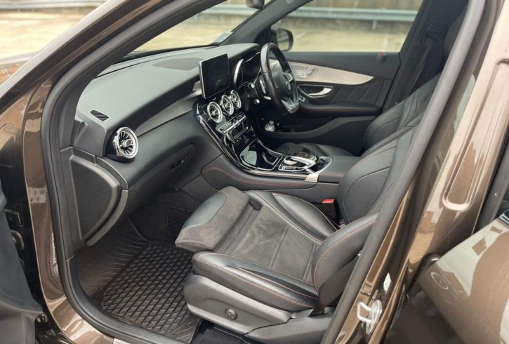 Vand Auto 2016 Mercedes-Benz GLC 220D in Wood Green UK