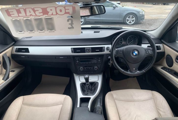 Vand Auto BMW 318i din 2011 localizat in Higham UK