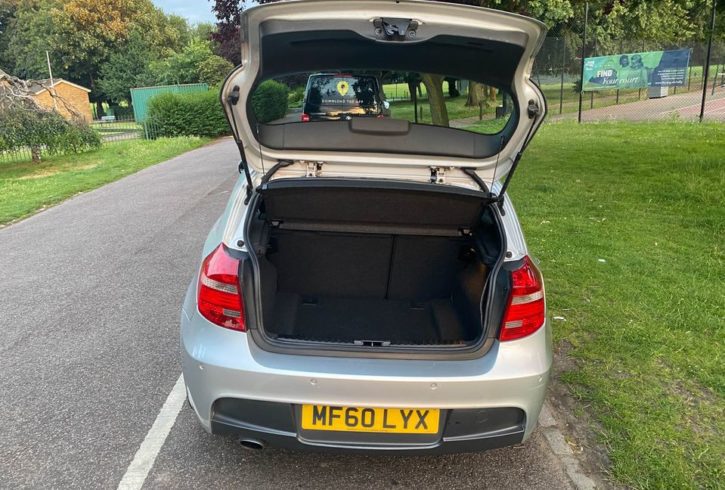 Vand Auto BMW Seria 1 Diesel din 2010 in Dagenham