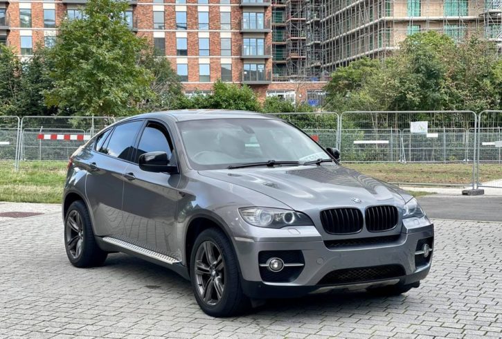 Vand Auto BMW X6 3.5D X-Drive in Londra UK