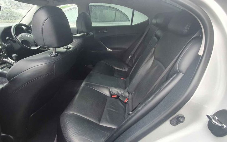 Vand Auto Lexus IS 2007 in Ilford Londra