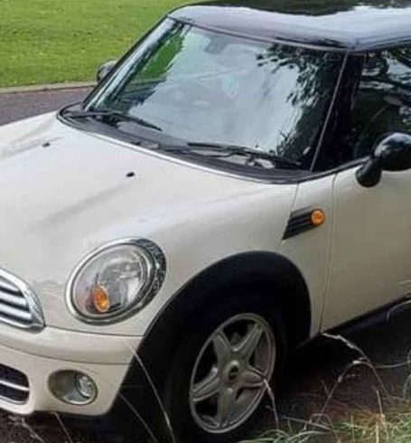 Vand Auto Mini Cooper D din 2007 in Londra UK