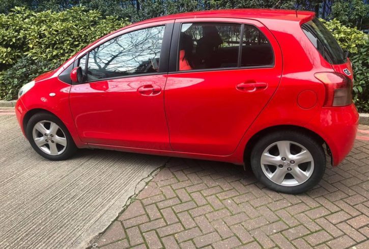 Masina Toyota Yaris Vanzare in Londra UK