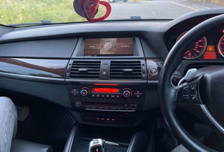 Vand BMW X6 3.5D X-drive din 2008 in Londra, UK