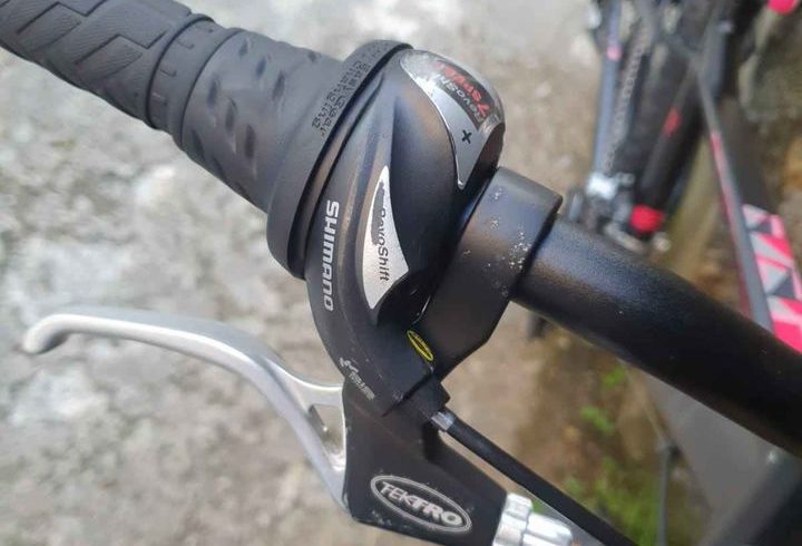 Vand Bicicleta Carrera Luna in Woodford Green