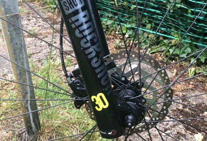 Vand Bicicleta SCOTT SCALE 970 in Londra UK