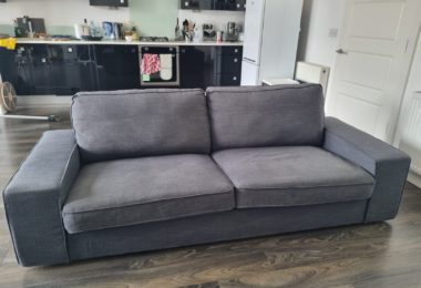 Vand Canapea KIVIK Ikea in Londra