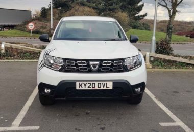Vand Dacia DUSTER 2 in Londra UK