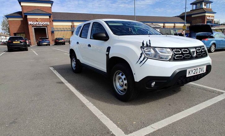 Vand Dacia Duster 2 Euro 6 in Tilbury UK