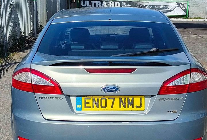 Vand Ford Mondeo Titanium X in Luton UK