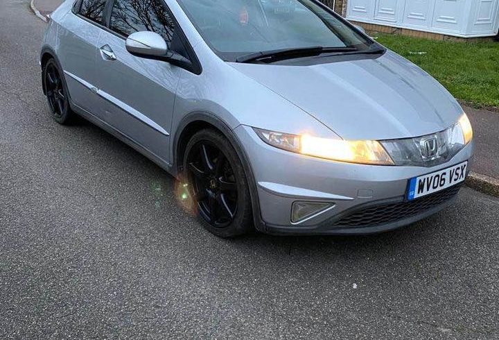 Vand Honda Civic 1.8i-VTEC in Dagenham Londra
