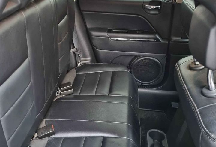 Vand Jeep Compass 2.2 CRD din 2013 in Ilford Londra