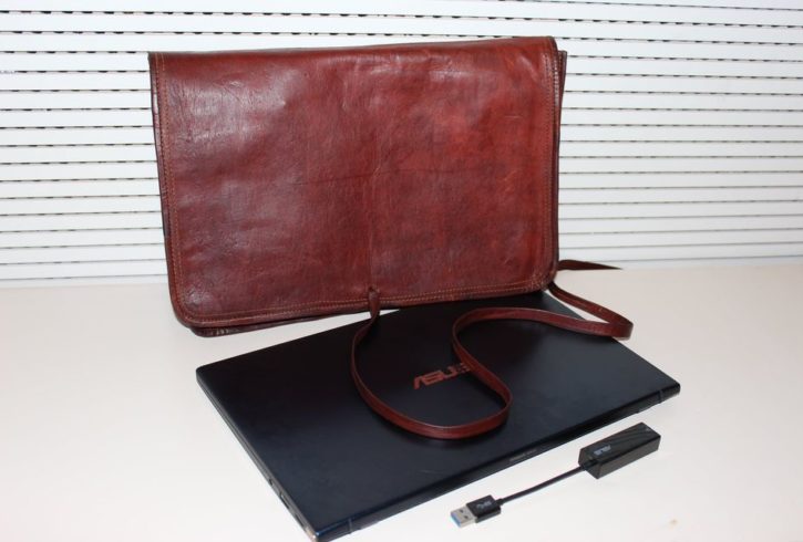 Vand Laptop Asus ZenBook UX433F 14 Royal Blue in Harrow