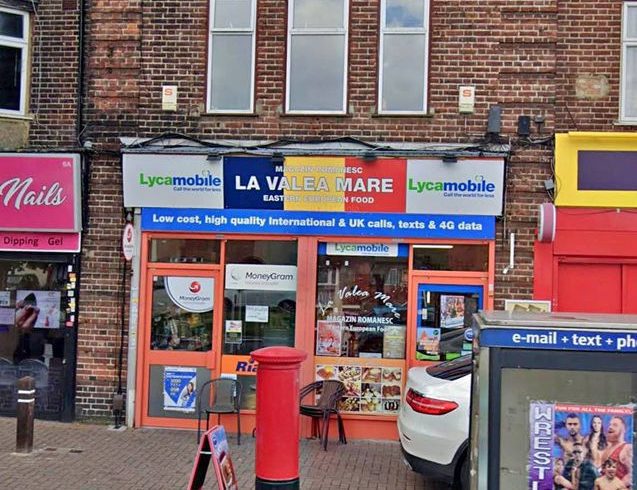 Vand Magazin Romanesc Zona Dagenham Londra RM8