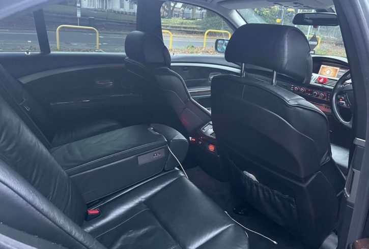 Vand Masina 2006 BMW 750i in Birmingham UK