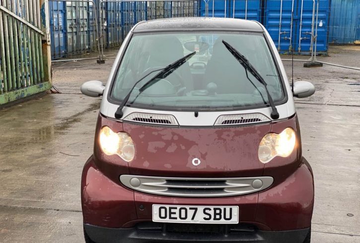 Vand Masina 2006 Smart City-Coupe in Hoddesdon UK