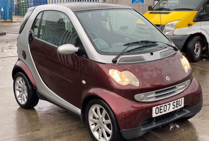 Vand Masina 2006 Smart City-Coupe in Hoddesdon UK