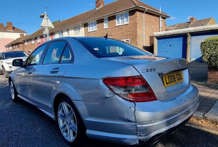 Vand Masina 2008 Mercedes-Benz C220 CDI in Londra Vand Masina 2008 Mercedes-Benz C220 CDI in Londra