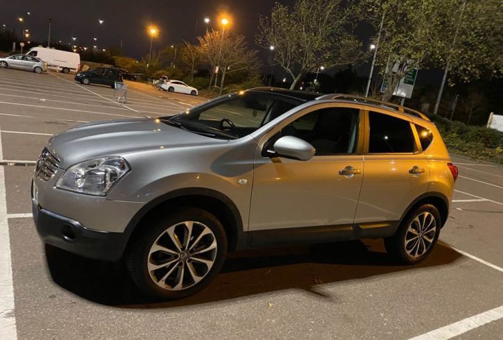 Vand Masina 2009 Nissan Qashqai in Romford UK