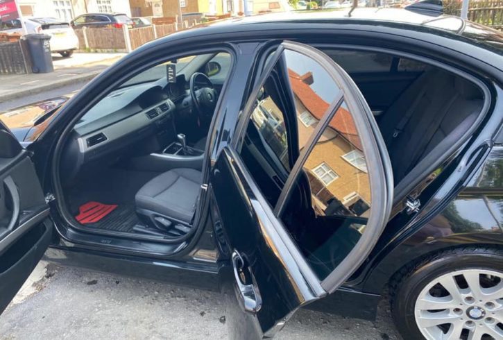 Vand Masina BMW 320I SE 2006 in Dagenham