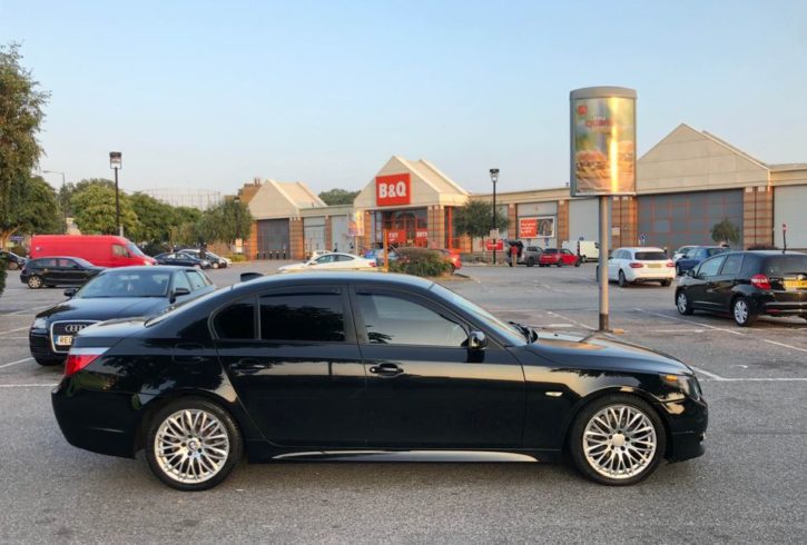 Vand Masina BMW 520D M Sport in Londra UK