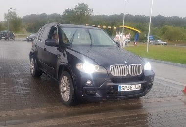 Vand Masina BMW X5 DSX Drive Biturbo 300 cp in Basildon UK