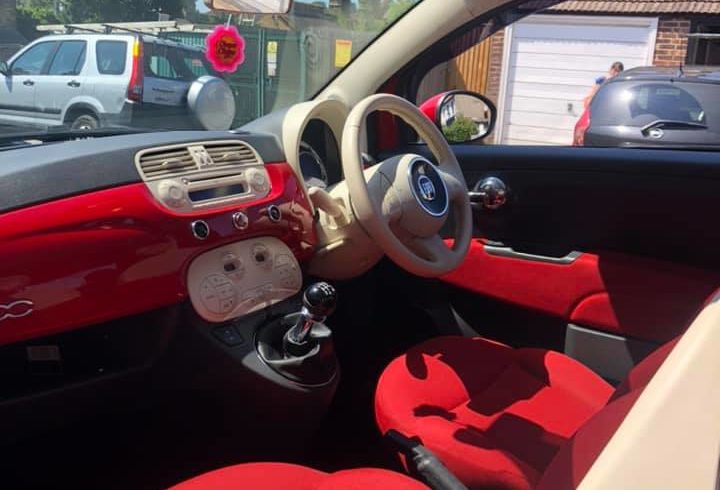 Vand Masina Fiat 500 TwinAir Lounge in Croydon