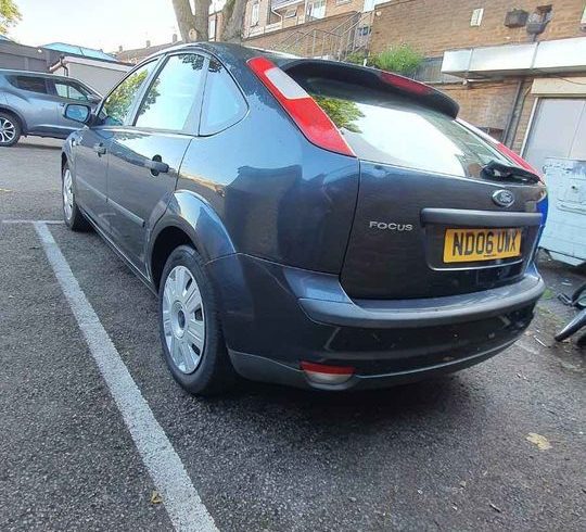 Vand Masina Ford Focus 1.6 in Waltham Cross UK