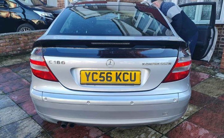 Vand Mercedes-Benz C-Class 2006 in Hayes