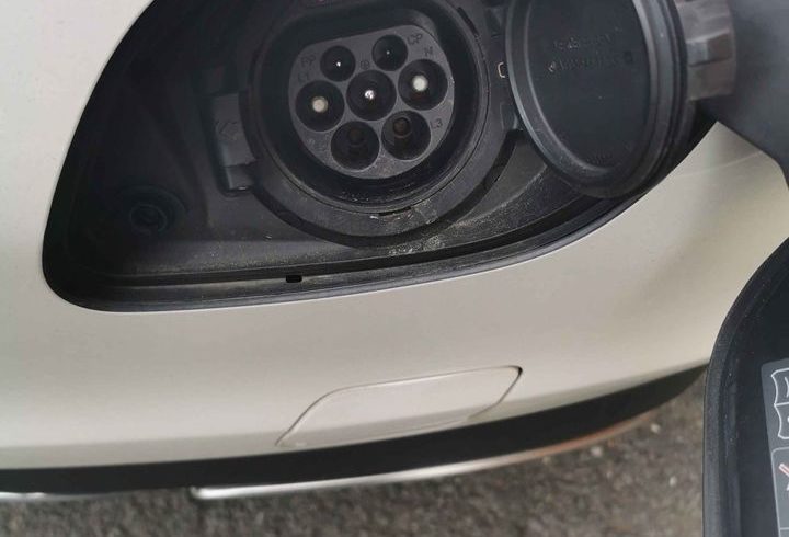 Vand Mercedes-Benz C350e Sport Premium in Hendon UK - Imagine 5